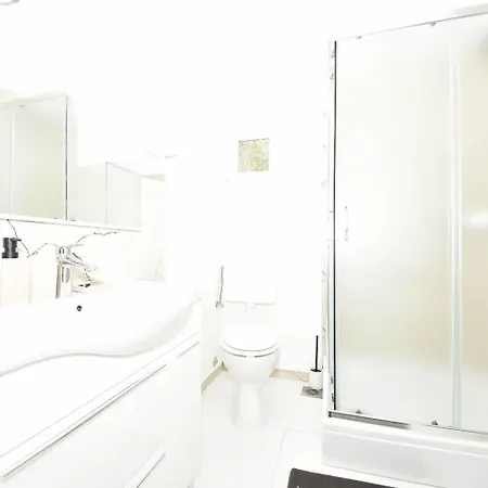 Lara Sveti Filip i Jakov